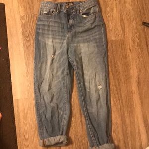 BDG urban outfitters mom jeans